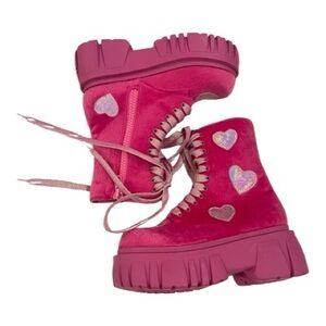 Dolls Kill Club Exx Fell my Heartbeat Embellished Platform Boots NWOB size 6